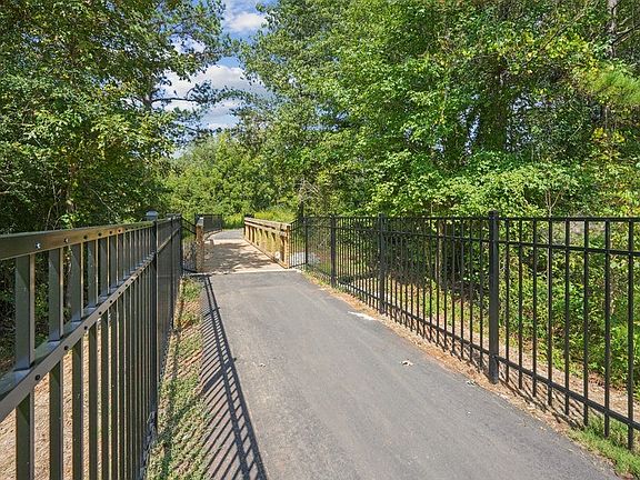 5th image of 101 Decatur Dr #374-133