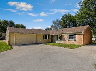 105 Kingston Rd, Bolingbrook, IL 60440