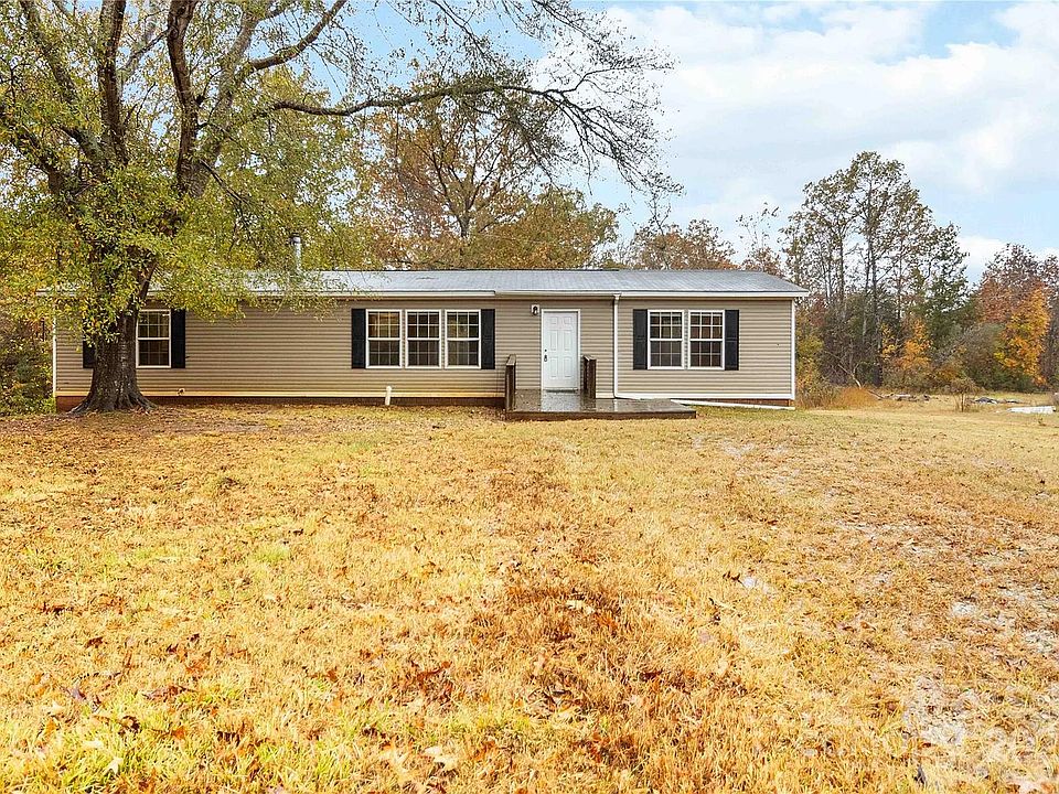 1st image of 2420A Creekside Dr