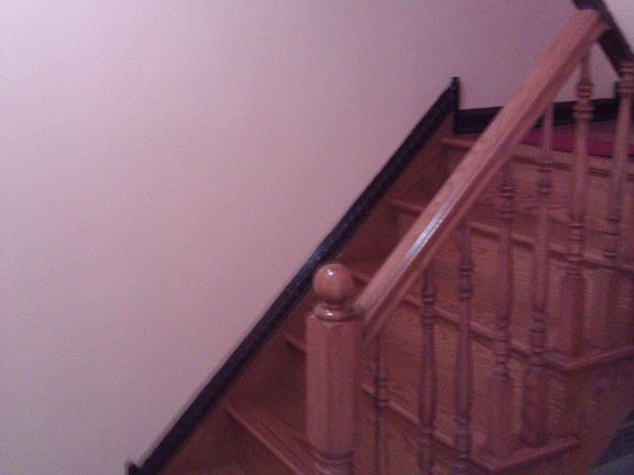 3rd image of 412 Castle Hill Ave