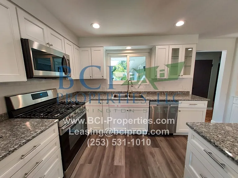 8811 Forest Ave SW — Photo 34