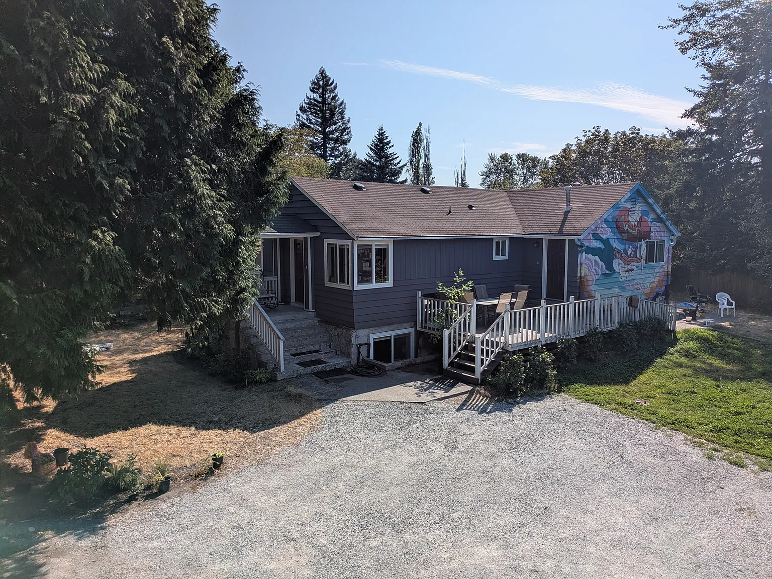 4 bed, 2160 sqft, $4,100 — Photo 3