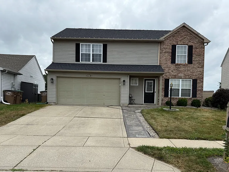 2319 Orchard Creek Dr — Photo 1
