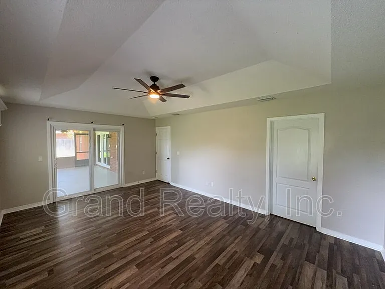 3951 Harbors Port St — Photo 15