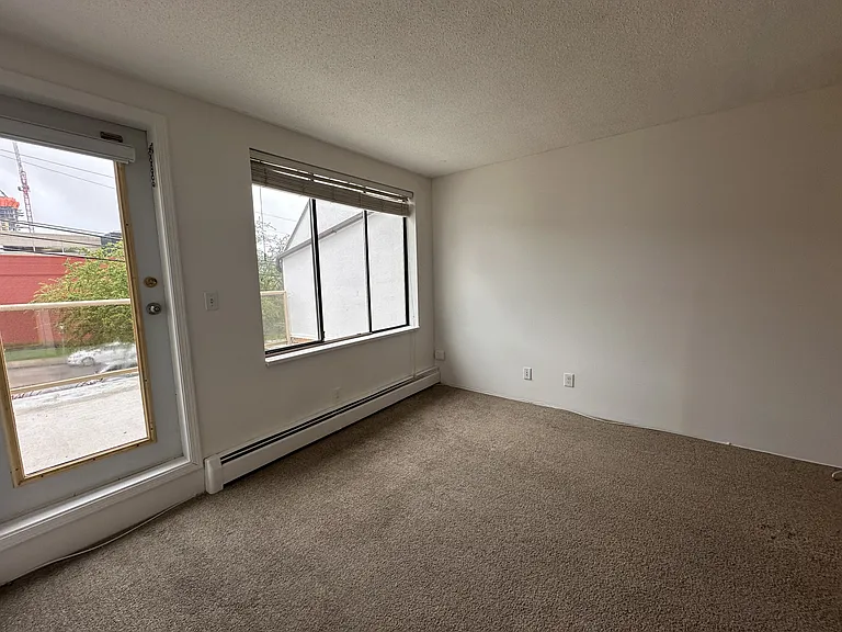 812 Milton St #108 — Photo 3