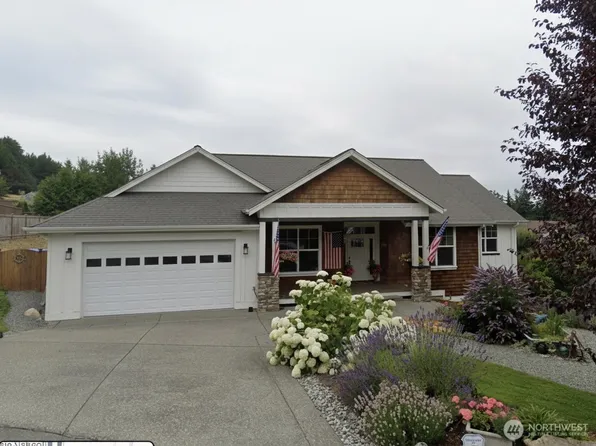 19 Zurich Court, Camano Island, WA 98282