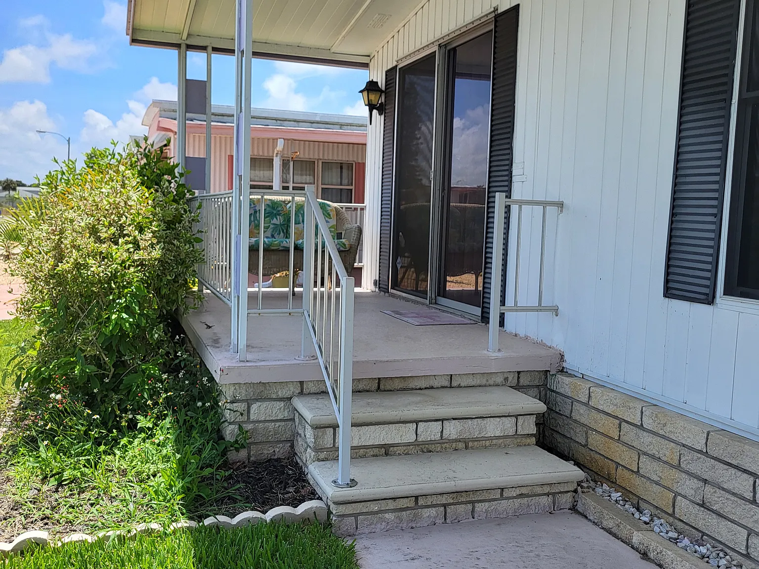 12117 Cartwright Dr — Photo 3