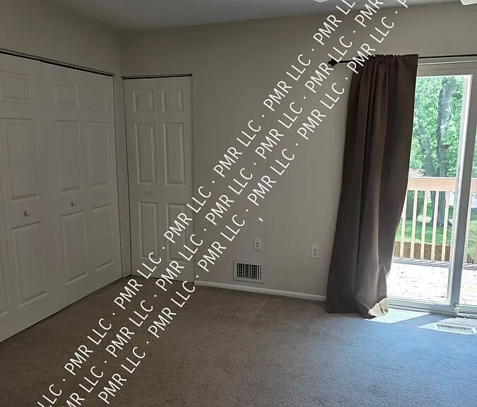 106 Sycamore Ct #1 — Photo 36