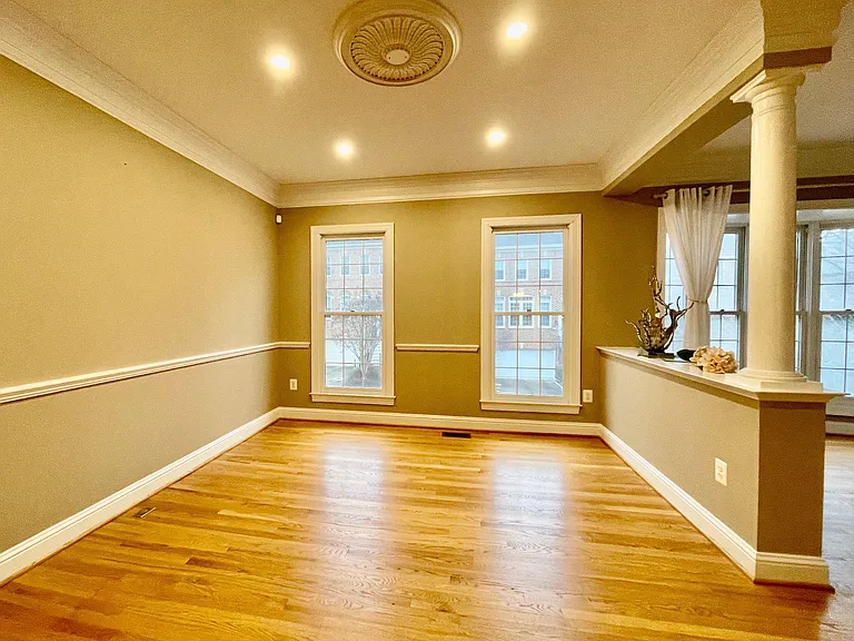 1030 Grand Oak Way — Photo 4