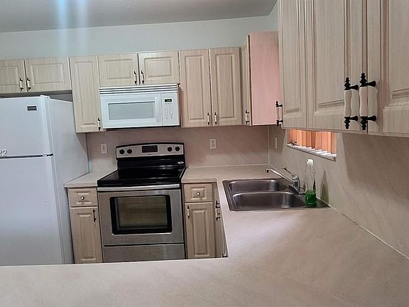 2nd image of 10648 NW 87th Ct #10648