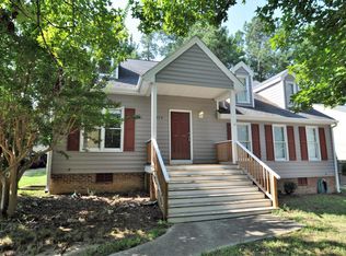 303 Hunter St, Apex, NC 27502