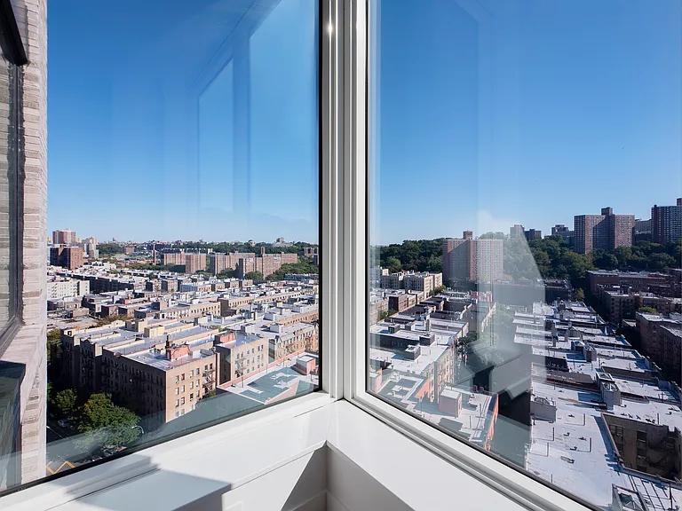 4650 Broadway #1603 — Photo 5