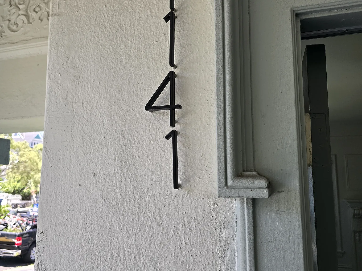 3 bed, 1100 sqft, $3,195 — Photo 3