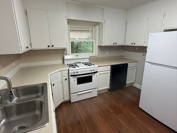 5th image of 1309 Mount Vernon Ave