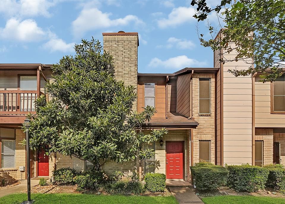 1st image of 12400 Brookglade Circle #8