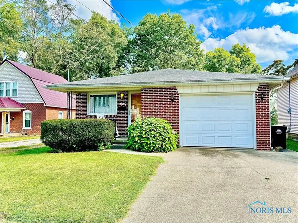 727 Jackson Ave, Defiance, OH 43512