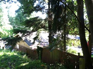 1701 NE 96th St, Seattle, WA 98115