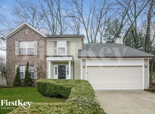 3201 Crickwood Dr, Indianapolis, IN 46268