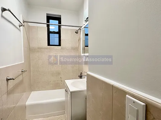 Rented by Sovereign Associates | media 1