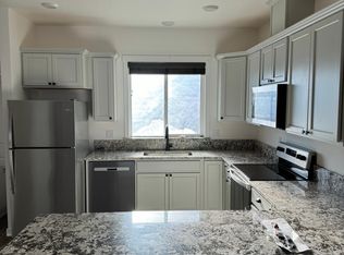 1403 N Willow St, La Grande, OR 97850