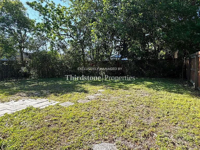 4718 Ramona Blvd — Photo 25