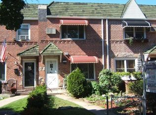 6028 78th St, Middle Village, NY 11379