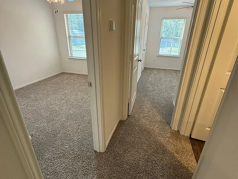 2914 Roman Forest Blvd — Photo 8