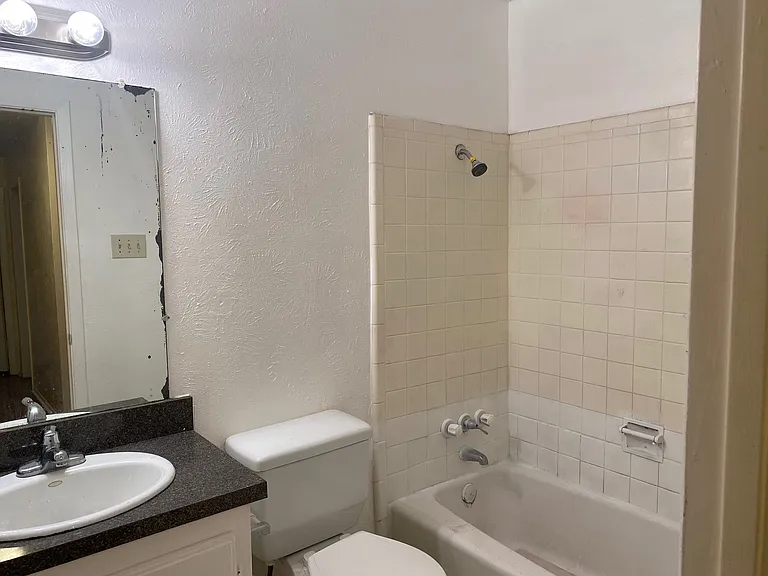 4150 Robertson Dr — Photo 5