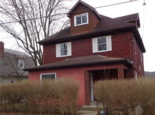 914 Ross St, Springdale, PA 15144