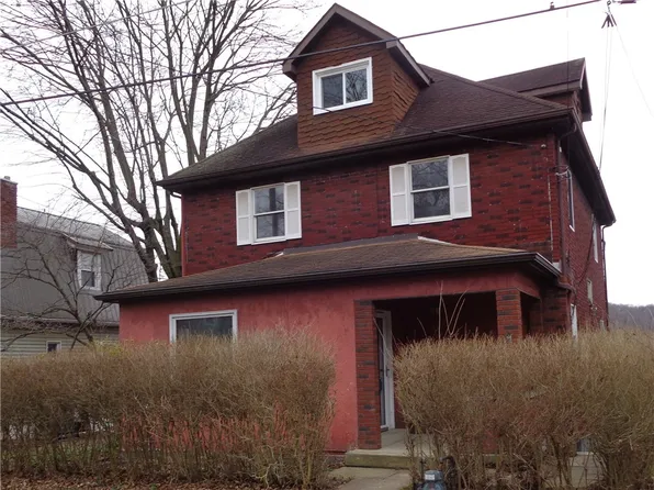 914 Ross St, Springdale, PA 15144
