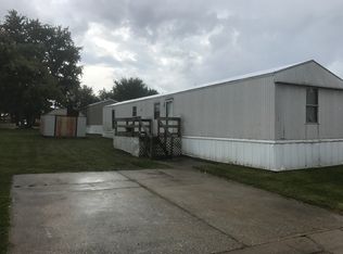 13604 Point Maple Dr, Wright City, MO 63390