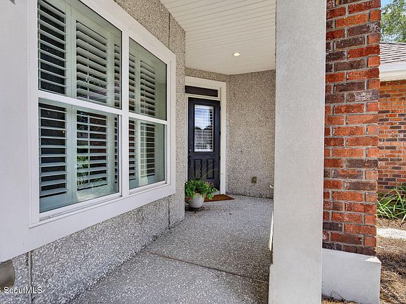 4th image of 144 Fox Run Dr