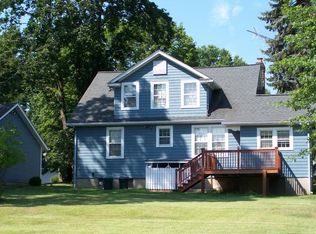 5 Apgar Ave, Gladstone, NJ 07934