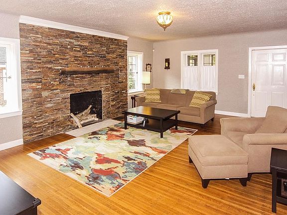 5th image of 5641 N Delaware St