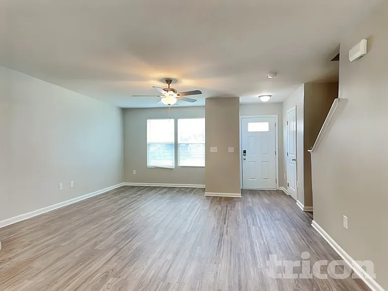 38 E Lumber Ct — Photo 3