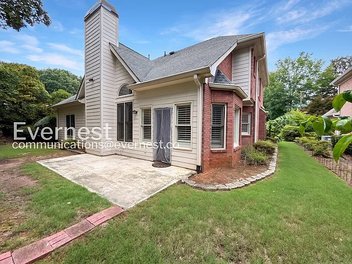 4706 Woodlawn Ct NE — Photo 34