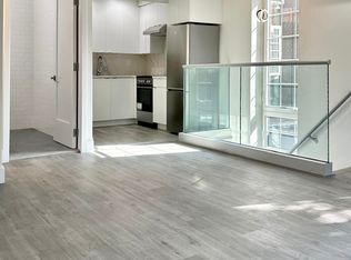 25-31 27th St #1F, Astoria, NY 11102