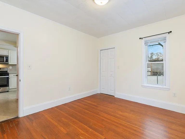 335 Salem St #2 — Photo 27