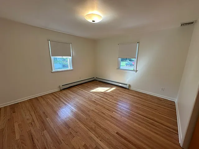 335 E Main St — Photo 12