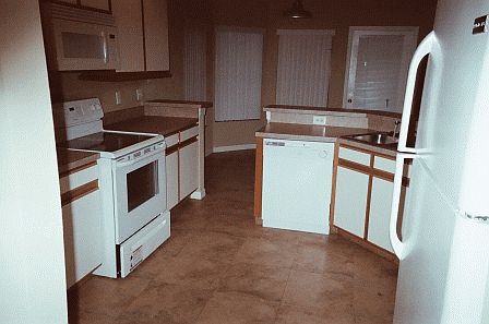2nd image of 634 Hardwood Cir