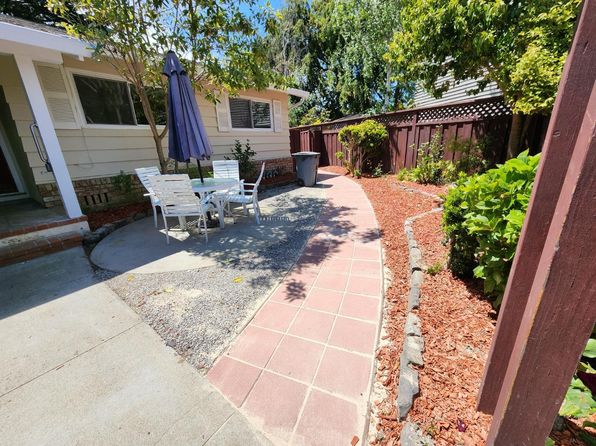 20 Tioga Way, Belmont, CA 94002