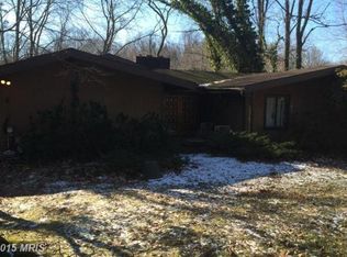 6 Hillcrest Ln, Elkton, MD 21921