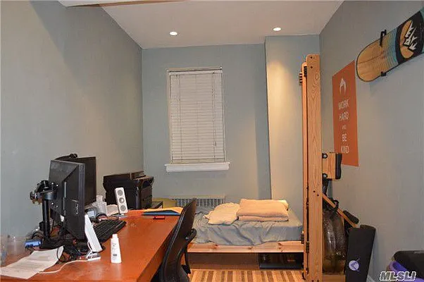 Sold by Prime Realty | media 5