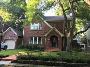 2121 Dunstan Rd, Houston, TX 77005