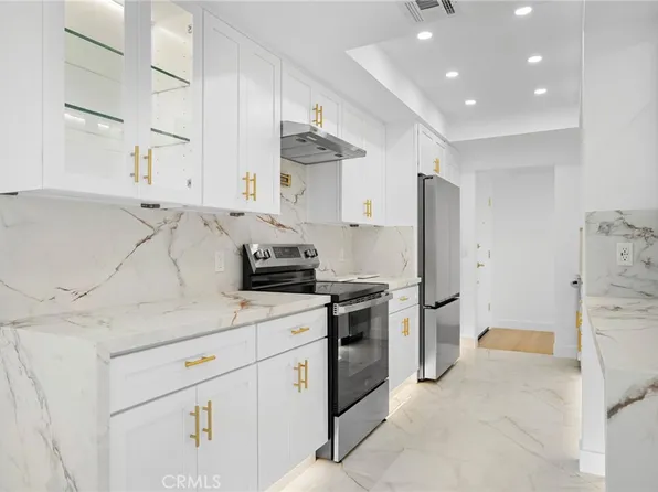 1401 Valley View Rd APT 329, Glendale, CA 91202