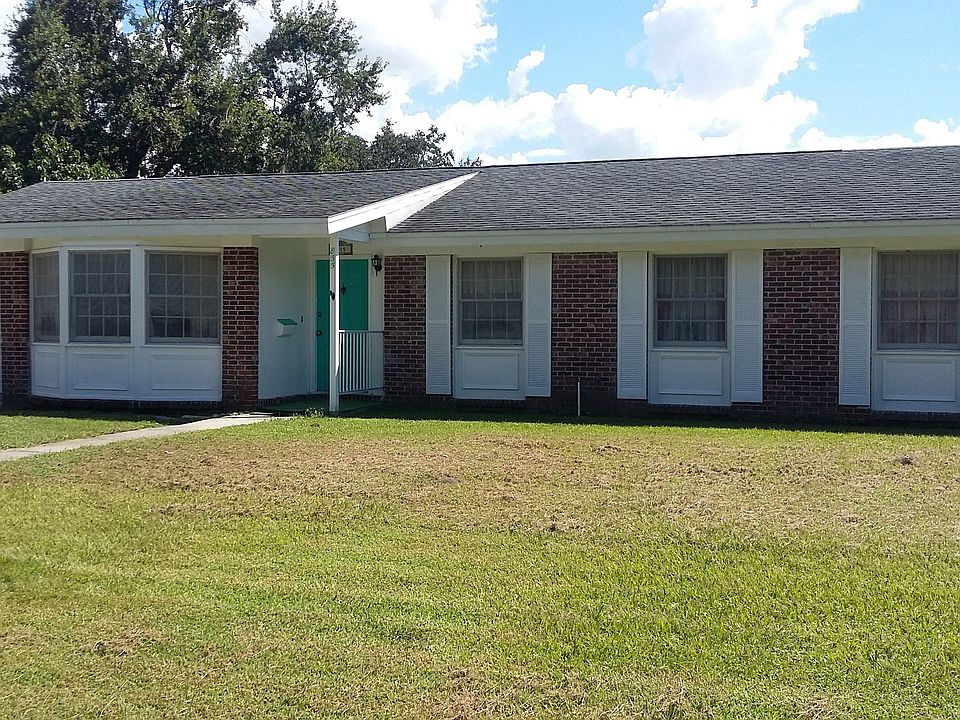 1st image of 835 Bearcreek Dr