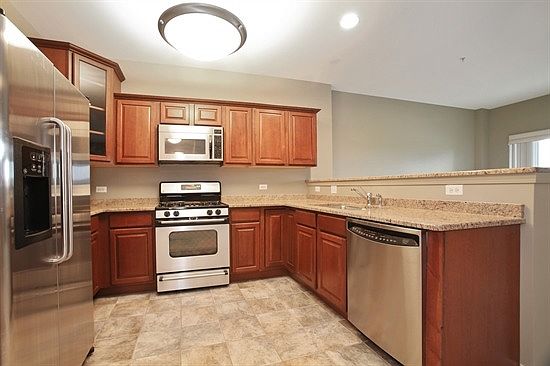 5th image of 965 Rogers St Unit 307