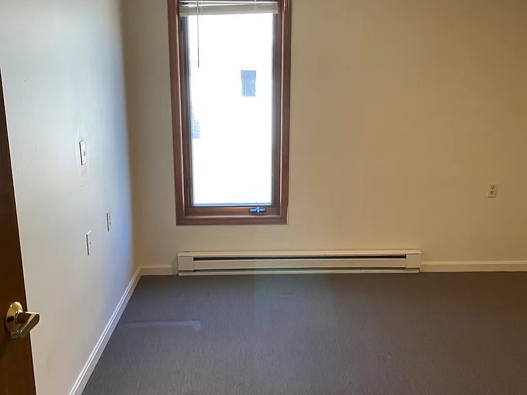 Valley Brook Village — Photo 10