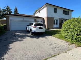 32 Andes Rd #BASEMENT, Toronto, ON M1T3B9