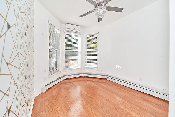 Rented by Owner | media 8